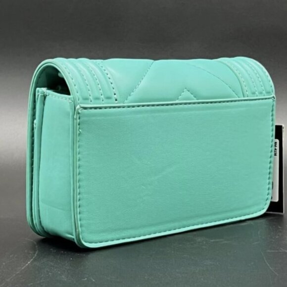 NWT Badgley Mischka V quilting crossbody detachable chain strap  BM-4156 green - Picture 4 of 9